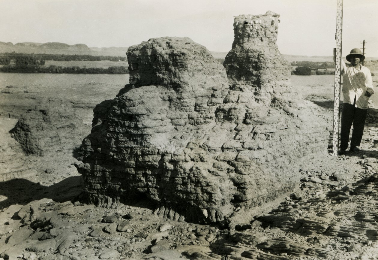 Hauta hautakammiossa, Qasr Ibrim, Egypti, valokuvaaja Ugo Monneret de Villard. tekijältä Ugo Monneret de Villard