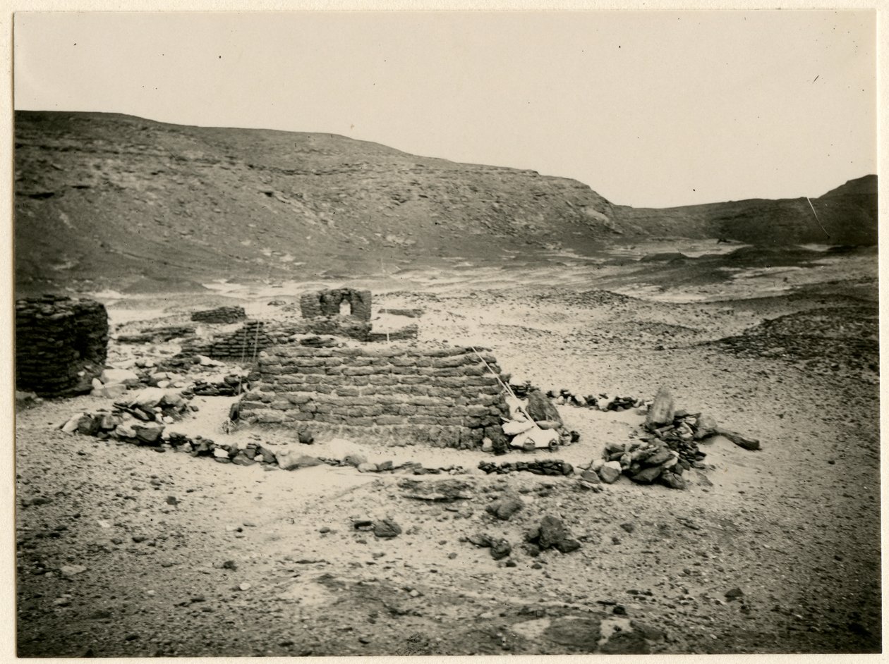 Hauta eteläisessä hautausmaassa, Qasr Ibrim, Egypti, valokuvaaja Ugo Monneret de Villard. tekijältä Ugo Monneret de Villard