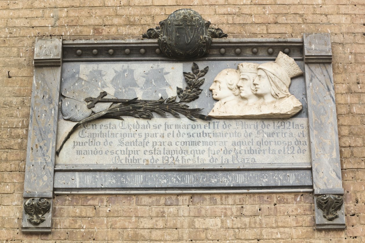 Muistolaatta katolilaisten hallitsijoiden ja Kristoffer Kolumbuksen välillä 17. huhtikuuta 1492 allekirjoitetun sopimuksen muistoksi, joka johti Uuden maailman löytämiseen eurooppalaisten toimesta. tekijältä Unbekannt Unbekannt