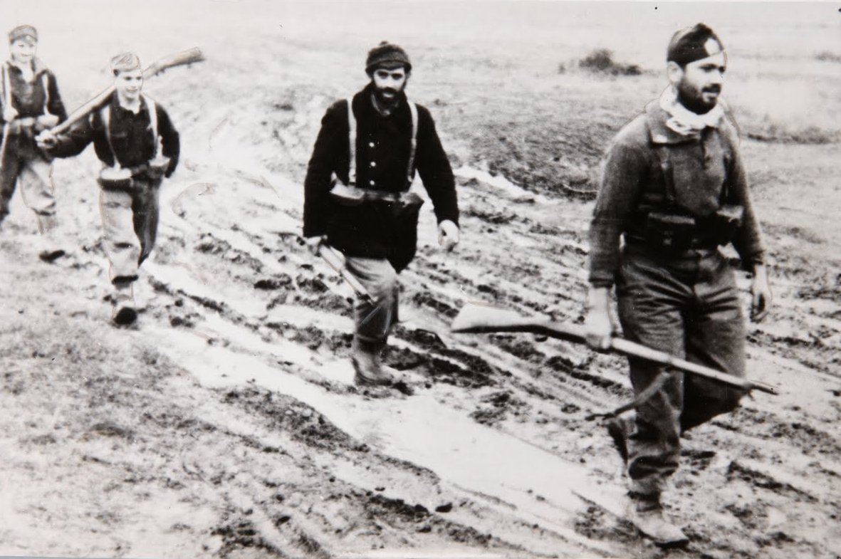 Republikaanisotilaat Teruelin taistelussa tekijältä Unbekannt Unbekannt