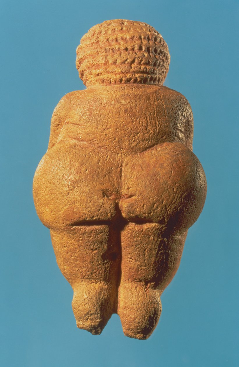 Willendorfin Venus, naishahmon takaa katsottuna, Gravetti-kulttuuri, ylempi paleoliittikausi, n. 30000-18000 eKr. (punaisella okralla värjätty ooliottinen kalkkikivi) (katso myös 54145 ja 93777) tekijältä Unbekannt Unbekannt