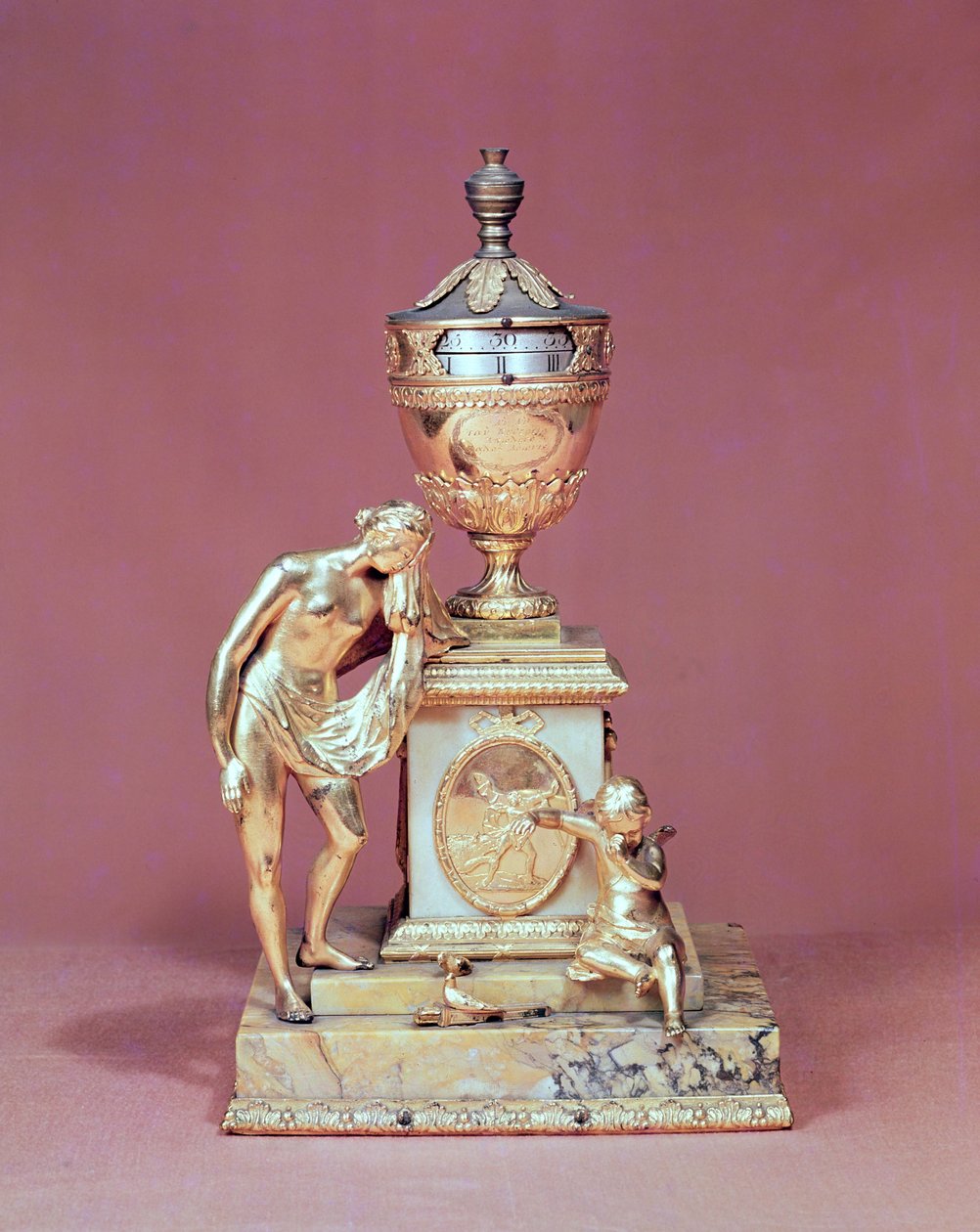 Venus-kellokotelo, marmori ja ormolu, kirjoittanut Matthew Boulton, Birmingham, n. 1771 tekijältä Unbekannt Unbekannt