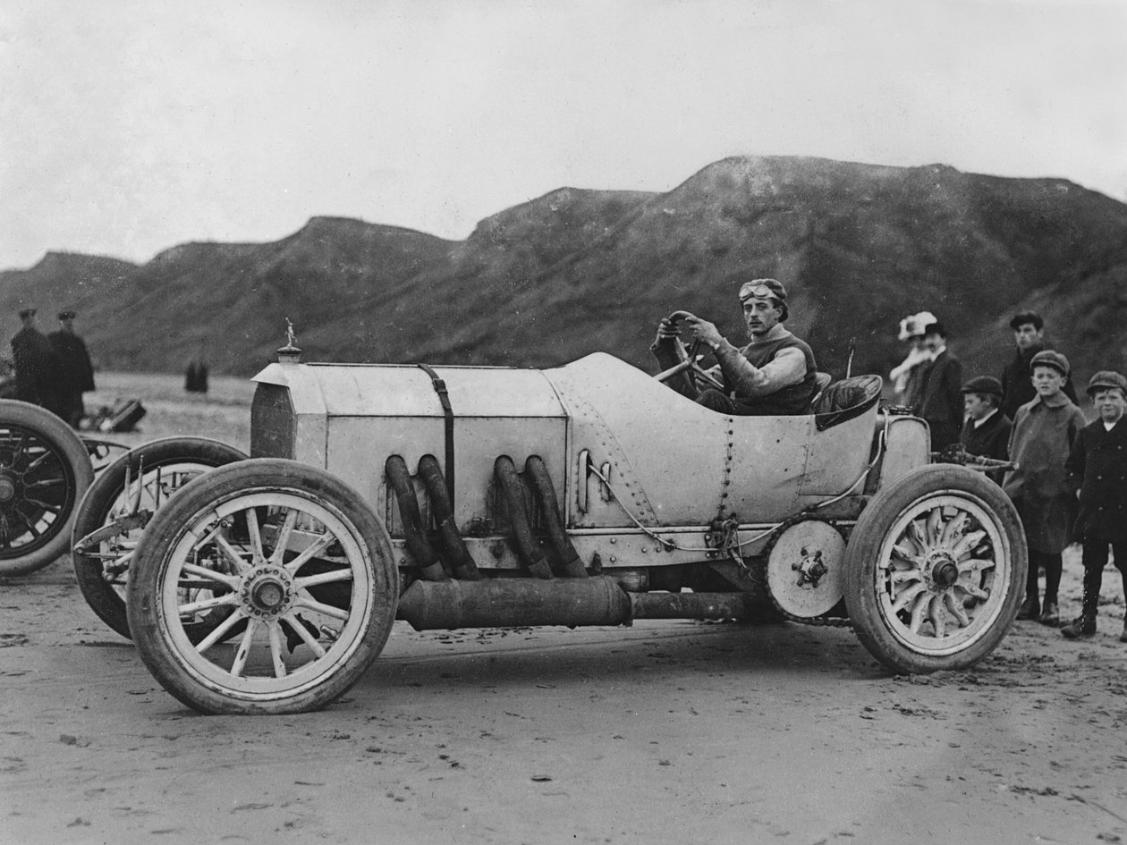 1908 Mercedes, A.W. Tate Saltburnissa. tekijältä Unbekannt