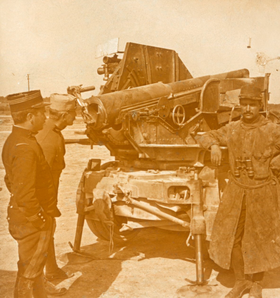 75 automaattinen ilmatorjuntatykki, c1914-c1918 tekijältä Unbekannt