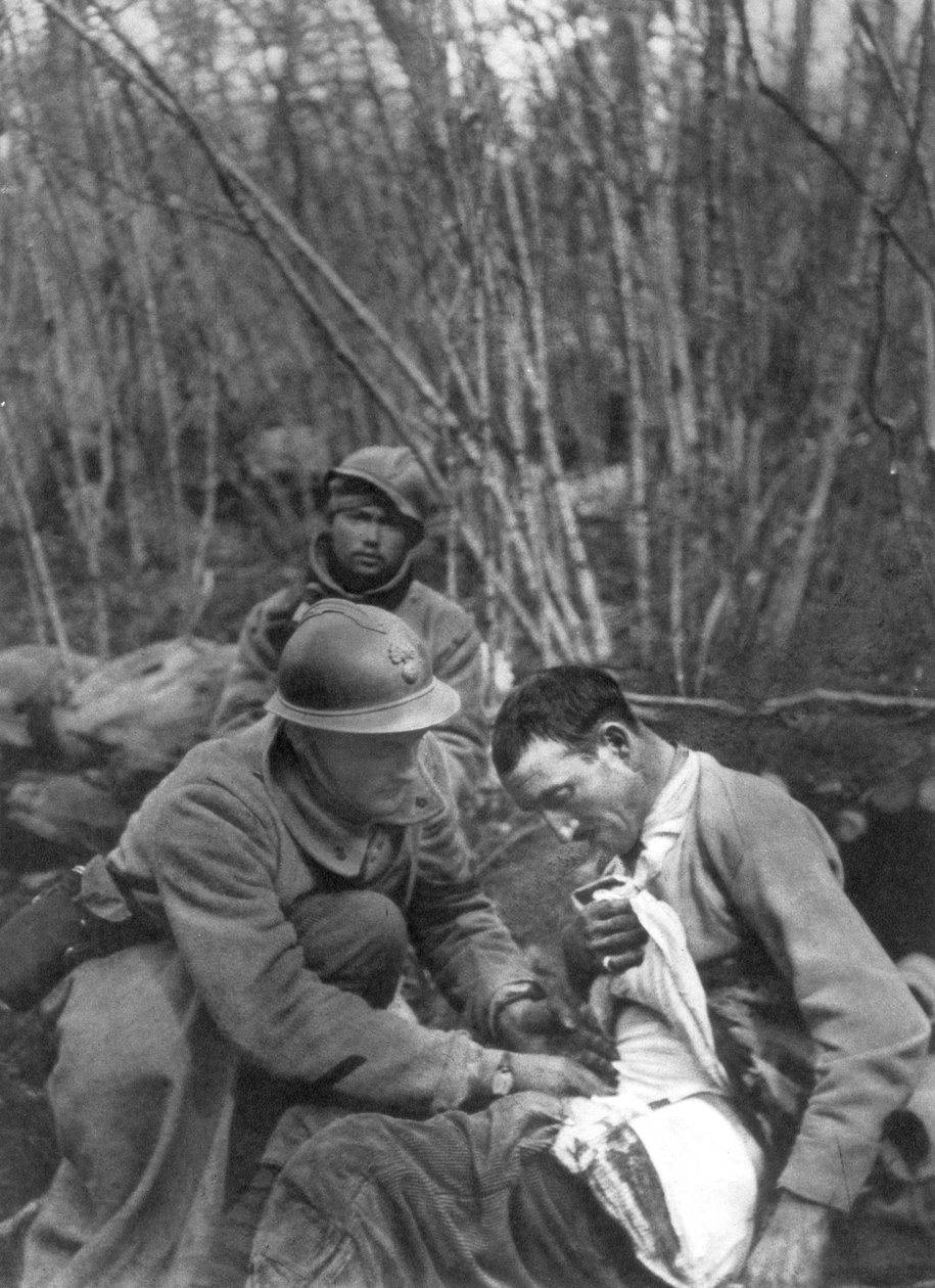 Ranskalaissotilaiden haavoja hoidetaan, Ensimmäinen maailmansota, Ranska, 1916 tekijältä Unbekannt