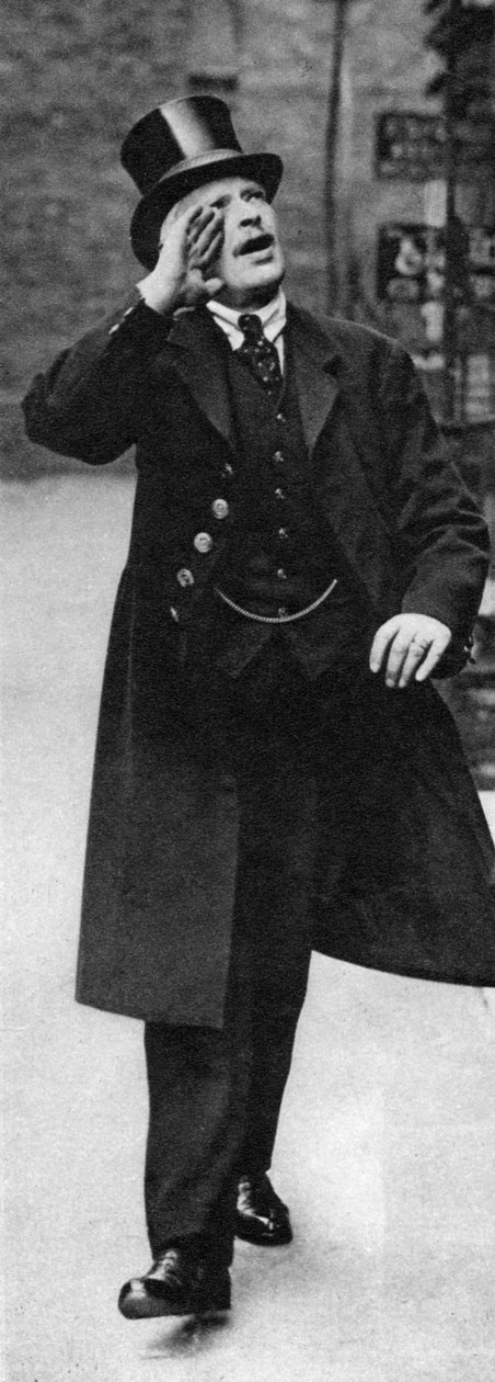 Helmi, joka kutsuu tunteja, Ely Place, Lontoo, 1926-1927 tekijältä Unbekannt