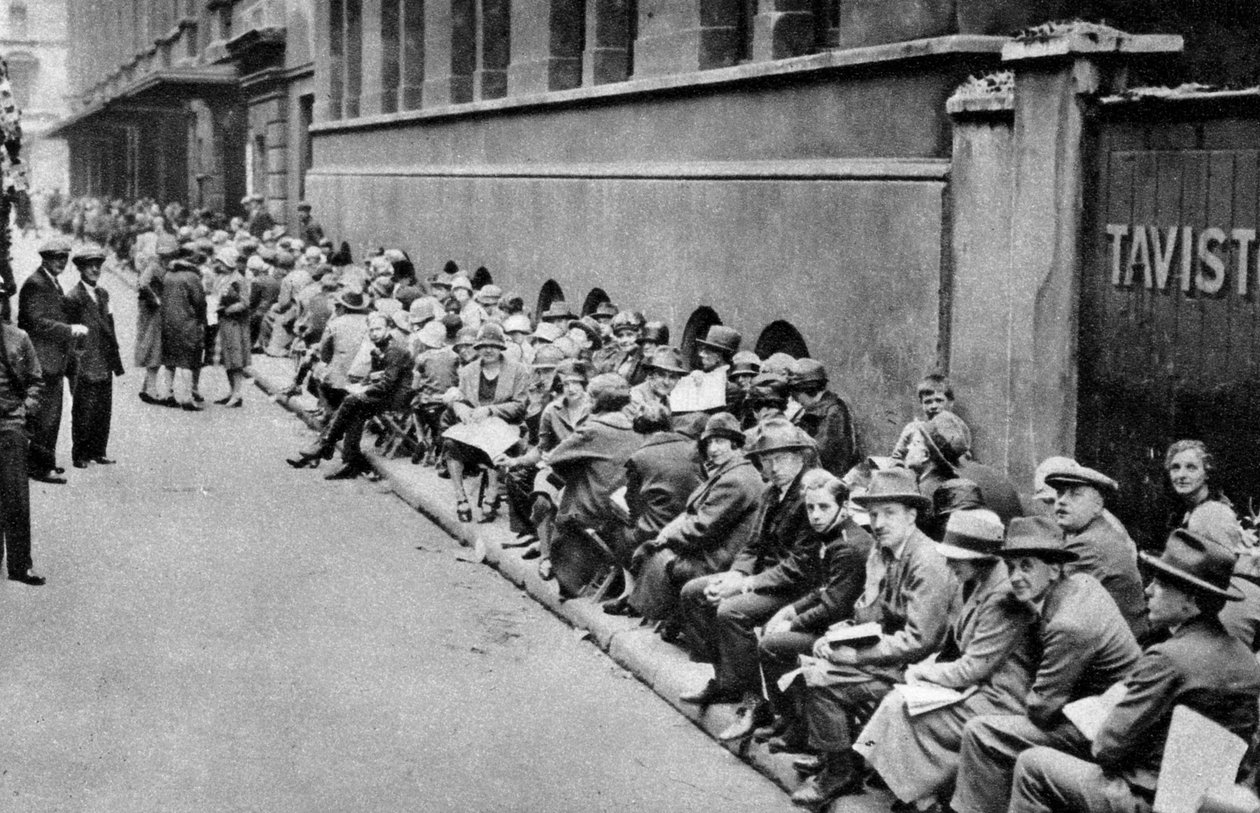 Jono ensimmäisen yön lipuille Covent Gardenissa, Lontoossa, 1926-1927 tekijältä Unbekannt
