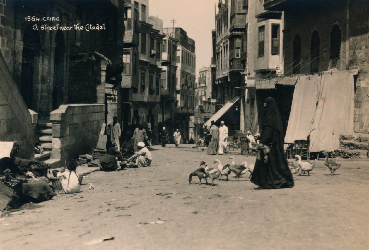 Katu lähellä linnoitusta, Kairo, Egypti, 1936 tekijältä Unbekannt