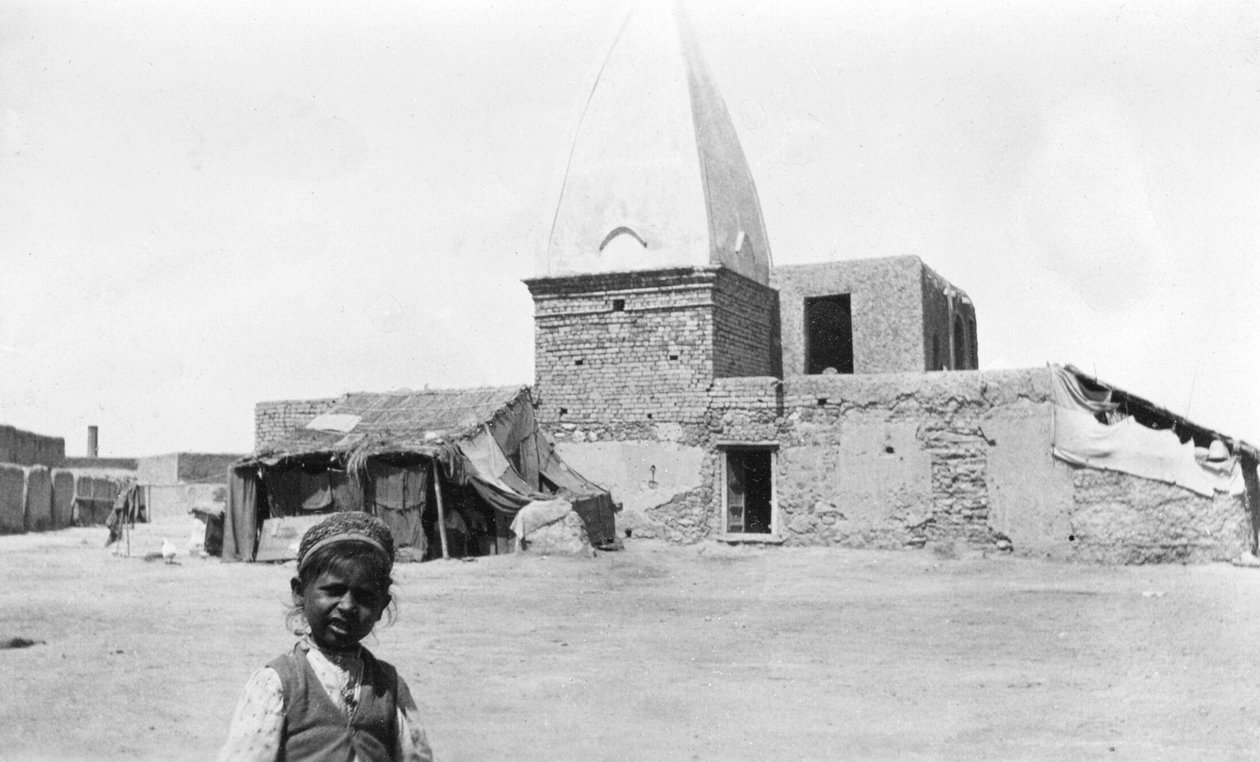 Temppeli Nowsherassa, Intiassa, 1916-1917 tekijältä Unbekannt