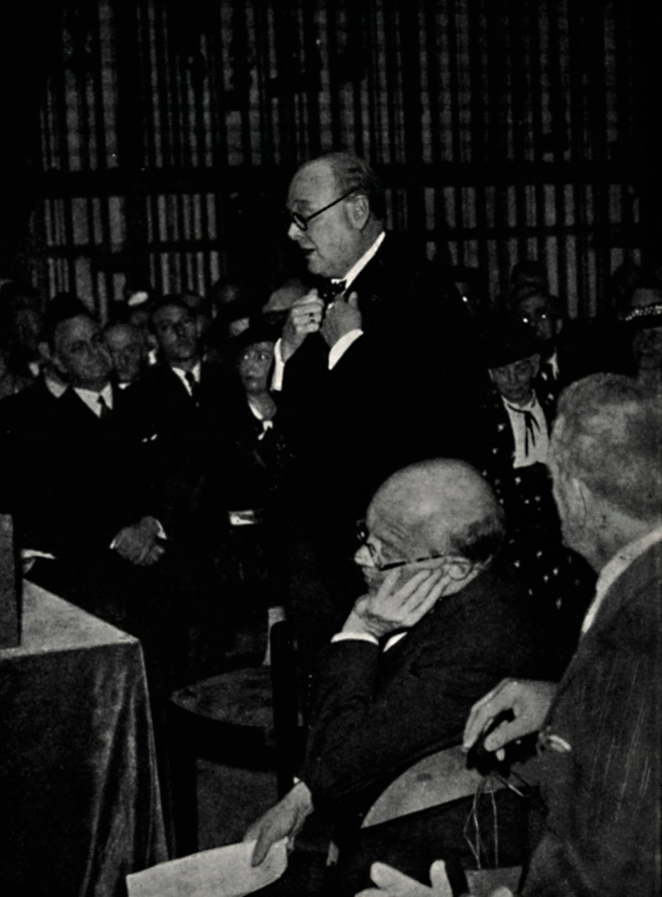 Puhuminen ranskalaiselle yleisölle, 24. syyskuuta 1936, 1945. tekijältä Unbekannt