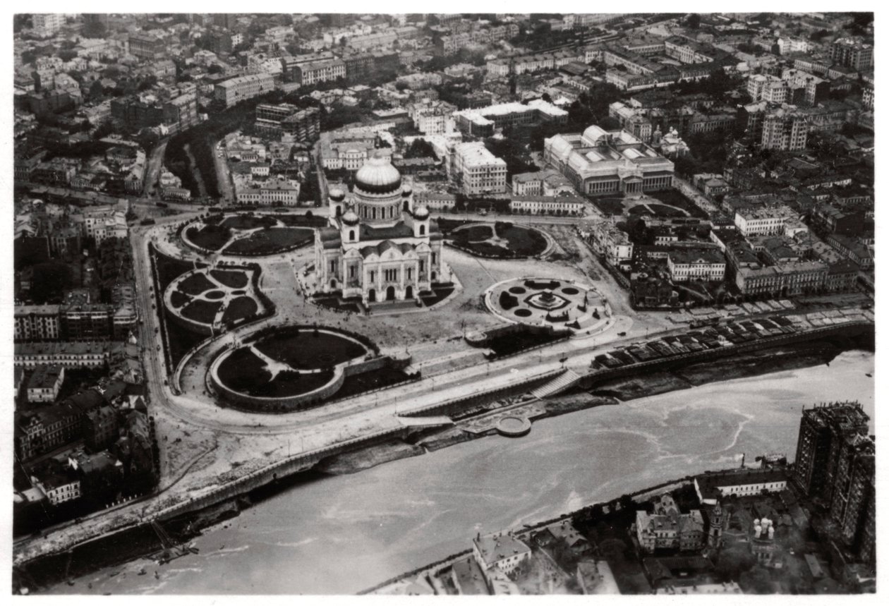 Ilmakuva Vapahtajan Kristuksen katedraalista, Moskova, Neuvostoliitto, Zeppelinistä, 1930 1933 tekijältä Unbekannt