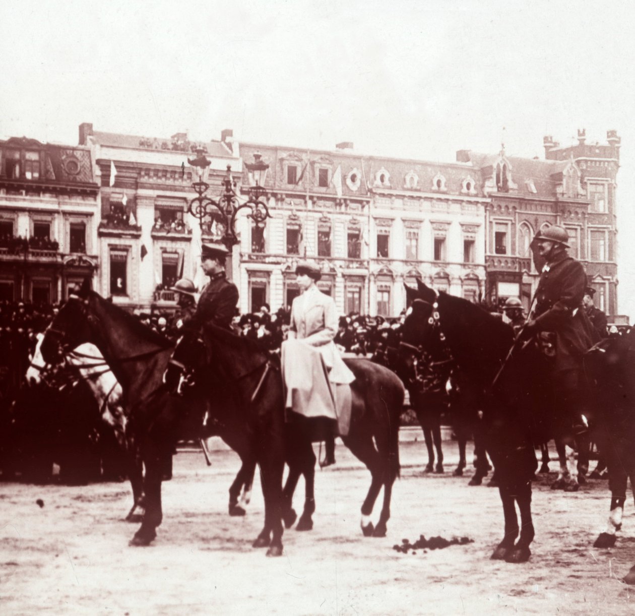 Albert I ja Elisabeth Baijerilainen Liégessä, Belgiassa, 1914-1918 tekijältä Unbekannt