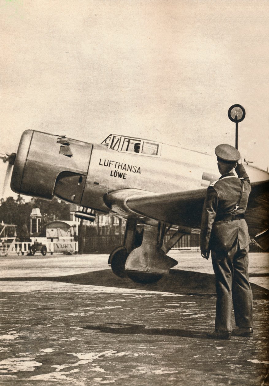 Kaikki on selvää lähtöön Tempelhofin lentokentällä Berliinissä, c1936 c1937 tekijältä Unbekannt