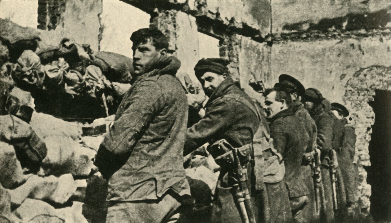 Liittoutuneiden sotilaat Flanderissa, ensimmäinen maailmansota, 1915, c1920. tekijältä Unbekannt