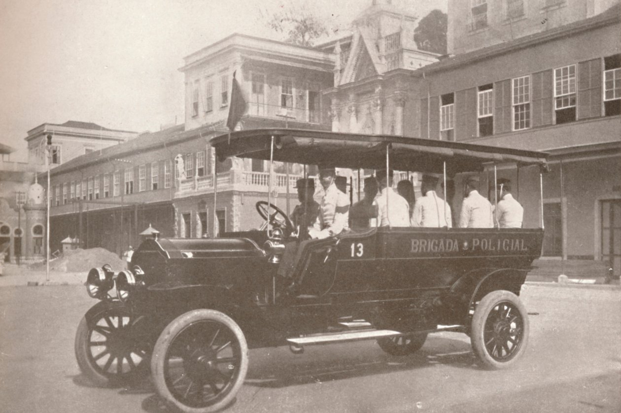Sotilaspoliisin auto, 1914 tekijältä Unbekannt