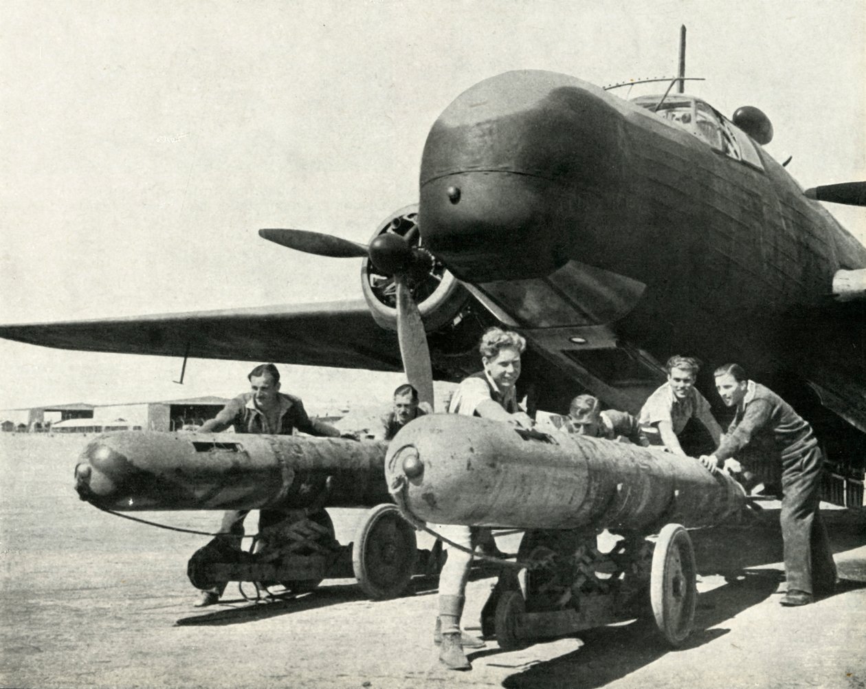 Lentokone, joka pystyi kuljettamaan torpedoja useiden satojen mailien päähän, c1942-1943, 1945. tekijältä Unbekannt