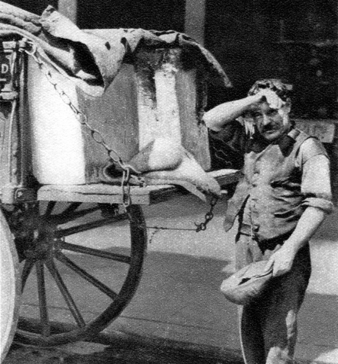 Jäämies kärryineen, Lontoo, 1926-1927 tekijältä Unbekannt