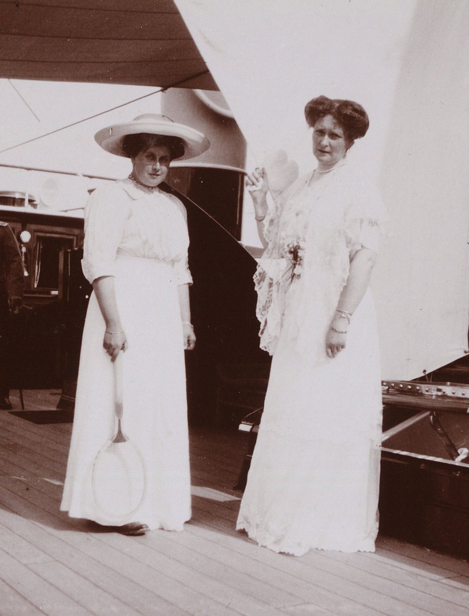 Anna Aleksandrovna Vyrubova lähti Venäjän keisarinna Aleksandra Fjodorovnan kanssa 1912-1913 tekijältä Unbekannt