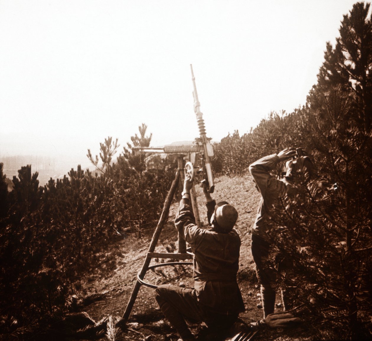 Ilmatorjuntakonekivääri, Alace, Ranska, c1914-c1918 tekijältä Unbekannt