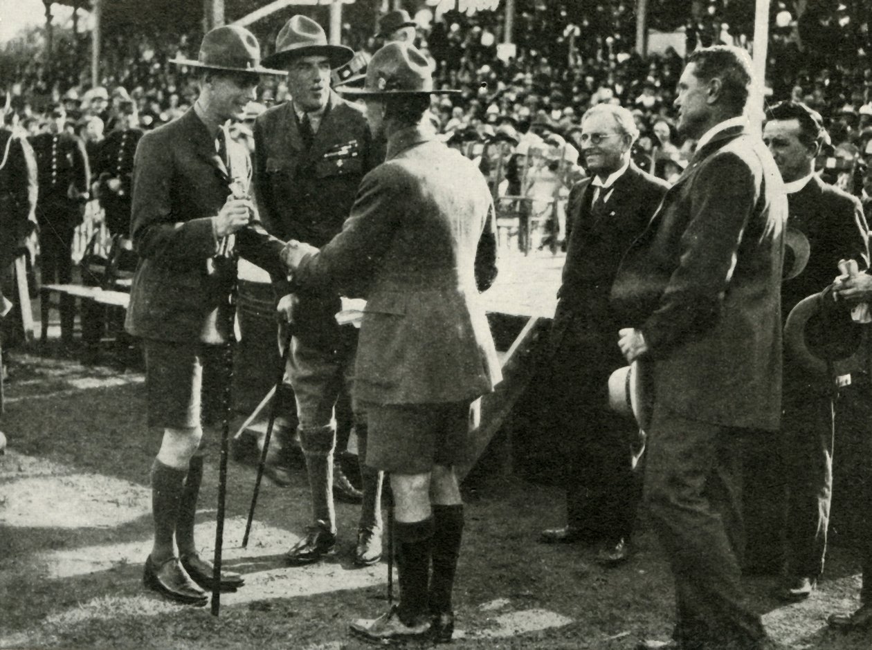 Partiopoppaiden ja tyttöoppaiden paraatissa Adelaidessa, Australiassa, 1927, 1937. tekijältä Unbekannt