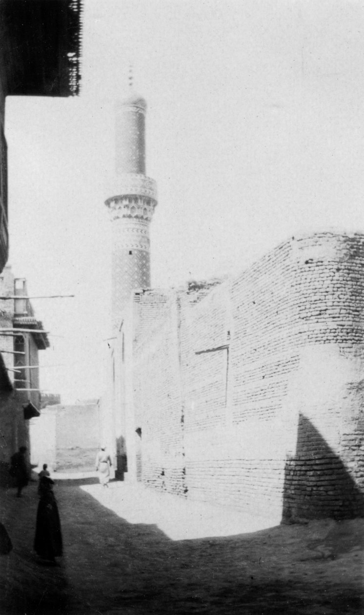 Backstreet ja vanha moskeija, Bagdad, Irak, 1917-1919 tekijältä Unbekannt