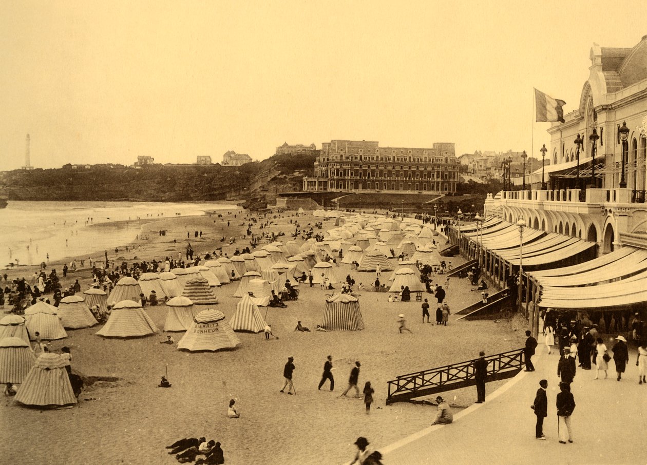 Biarritz - Ranta ja kaupungin kasino, vuodelta 1930. tekijältä Unbekannt