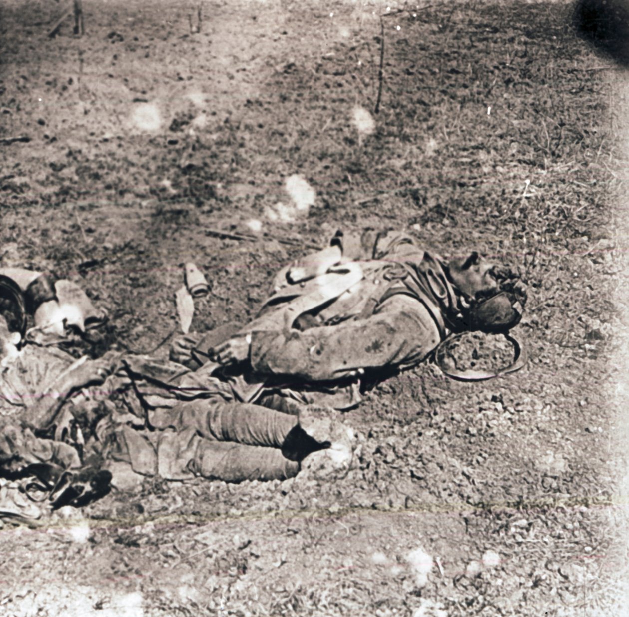 Kuolleiden sotilaiden ruumiit, c1914-c1918 tekijältä Unbekannt
