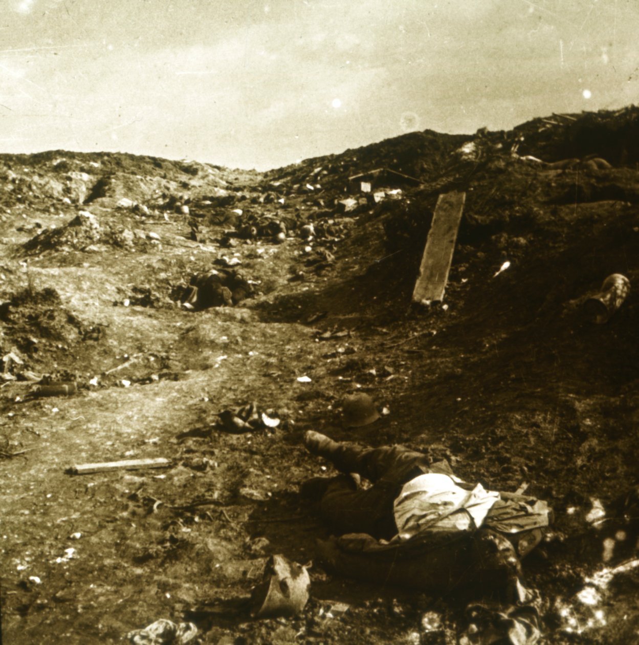 Runko, juoksuhaudot etulinjassa, Somme, Pohjois-Ranska, c1916-c1918 tekijältä Unbekannt