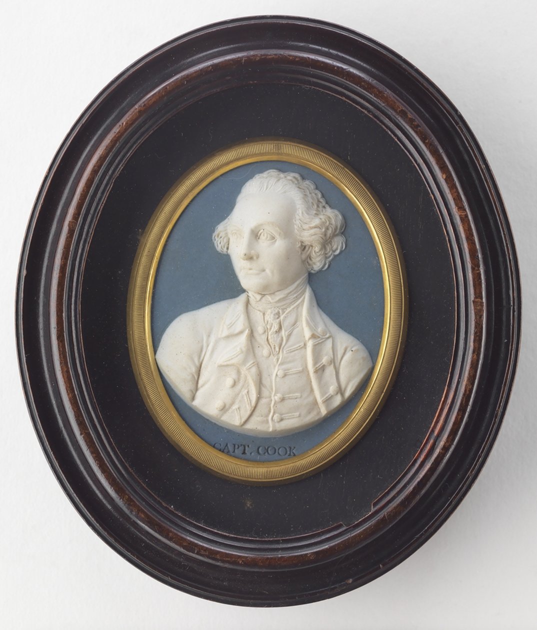 Kapteeni James Cook Wedgwoodin muotokuvamedaljonki, noin 1776 tekijältä Unbekannt