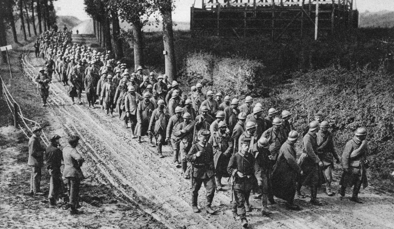 Vangitut ranskalaiset sotilaat, Somme, Ranska, ensimmäinen maailmansota, 1917 tekijältä Unbekannt