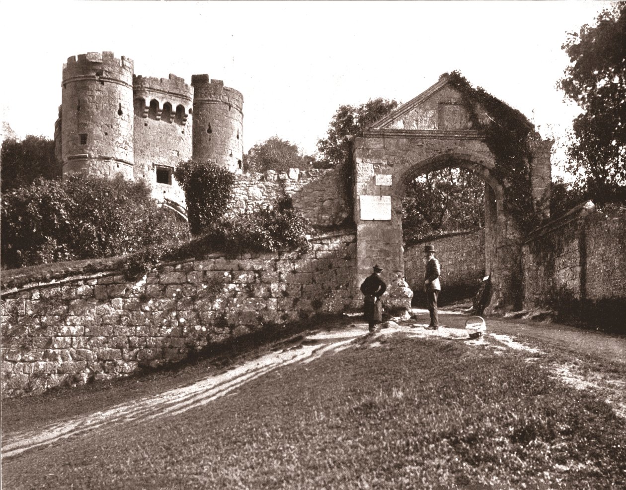 Carisbrooke Castle, Isle of Wight, 1894. tekijältä Unbekannt