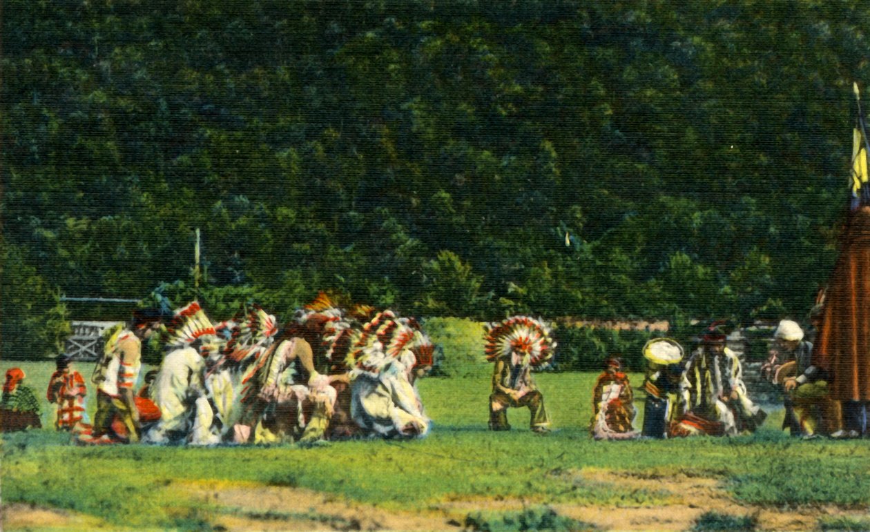 Cherokee Indians täydessä alkuperäisasussa yhdessä seremoniatanssistaan - Cherokee Indian Rese tekijältä Unbekannt