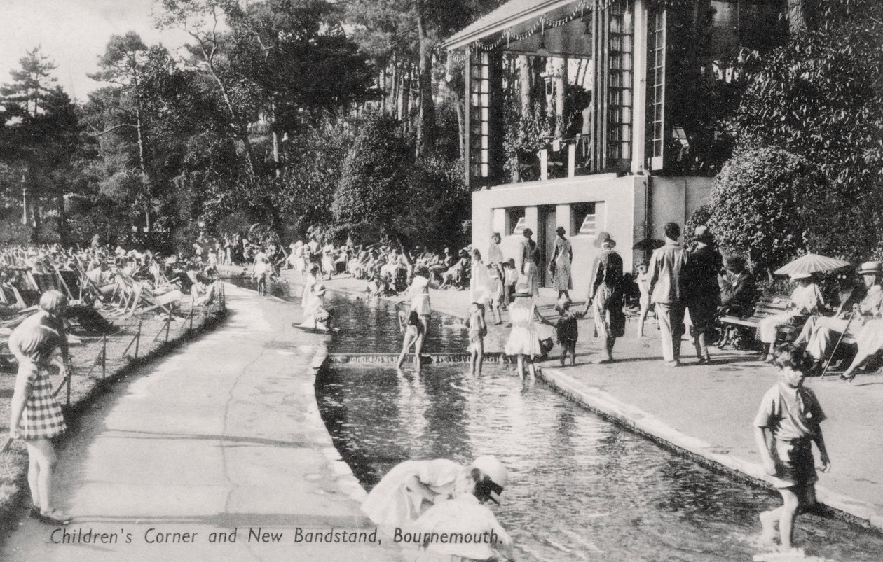 Childrens Corner ja New Bandstand, Bournemouth, Dorset, 1920-luku tekijältä Unbekannt
