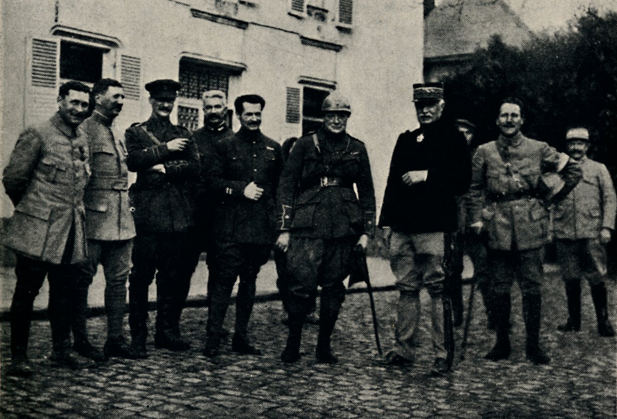 Churchill vierailee Sommen taistelukentällä, 1915, 1945. tekijältä Unbekannt