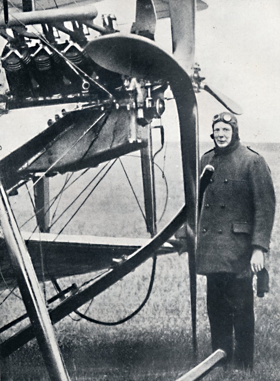 Churchill kiinnostui lentokoneista ja näki suurimmat mahdollisuudet, 1914, 1945 tekijältä Unbekannt