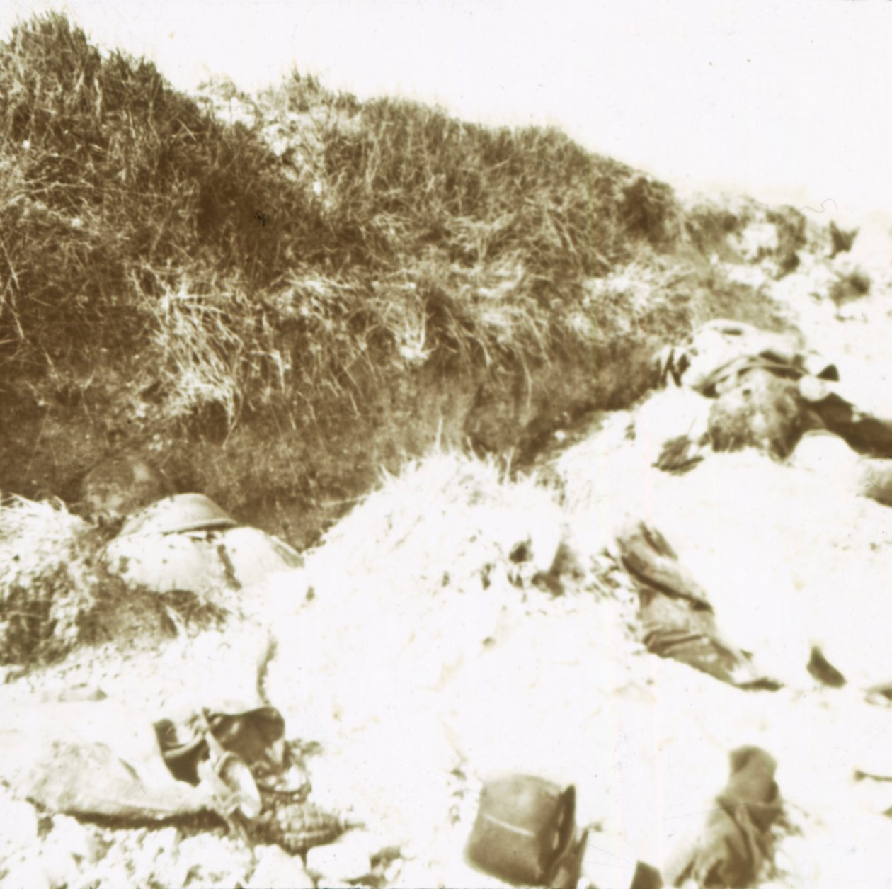 Clery hyökkäyksen jälkeen, Ranska, c1914-c1918 tekijältä Unbekannt