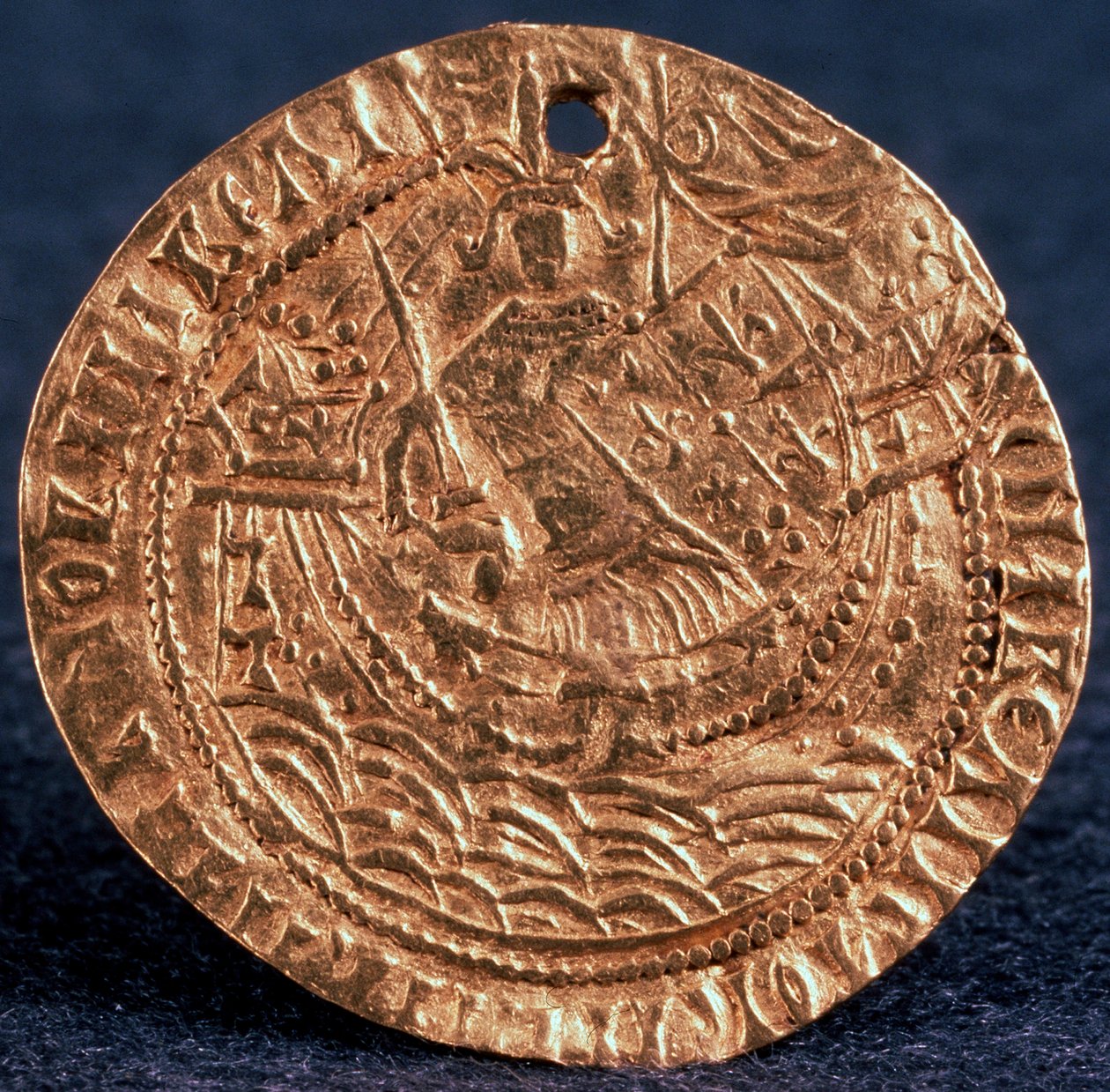 Tsaari Ivan III:n kolikko Korabelnik, kääntöpuoli: Hallitsija aluksellaan, 1471-1490 tekijältä Unbekannt
