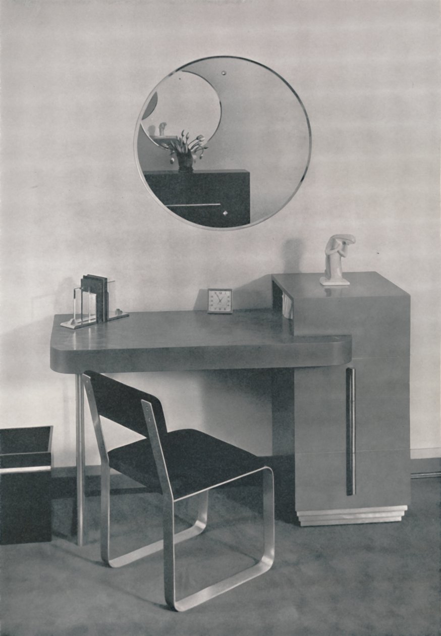 Rouva Adolph Stuberille suunniteltu kirjoituspöytä, 1933 tekijältä Unbekannt