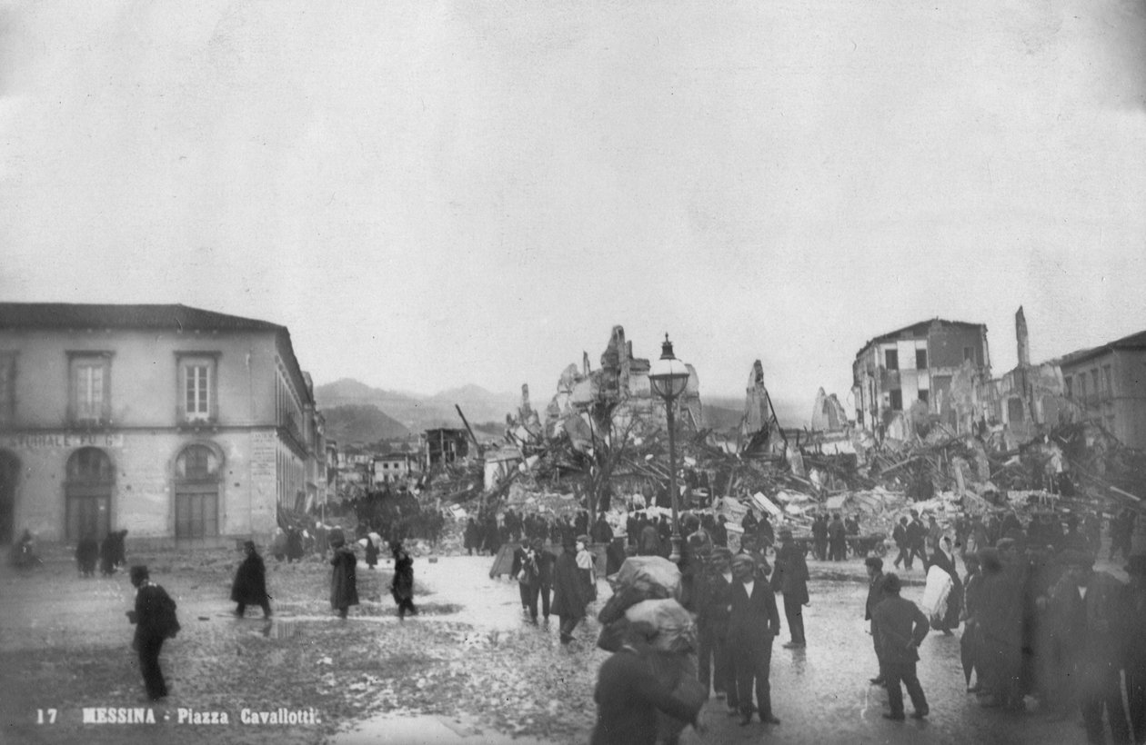 Earthquake damage in the Piazza Cavallotti, Messina, Sicily, Italy, December 1908 tekijältä Unbekannt