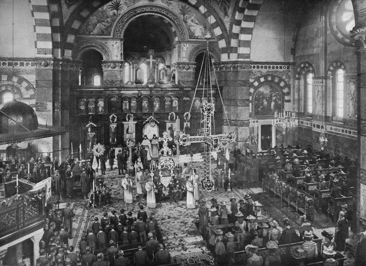Pääsiäissunnuntain jumalanpalvelus kreikkalaisessa kirkossa, Bayswaterissa, Lontoossa, 1903 1903 tekijältä Unbekannt