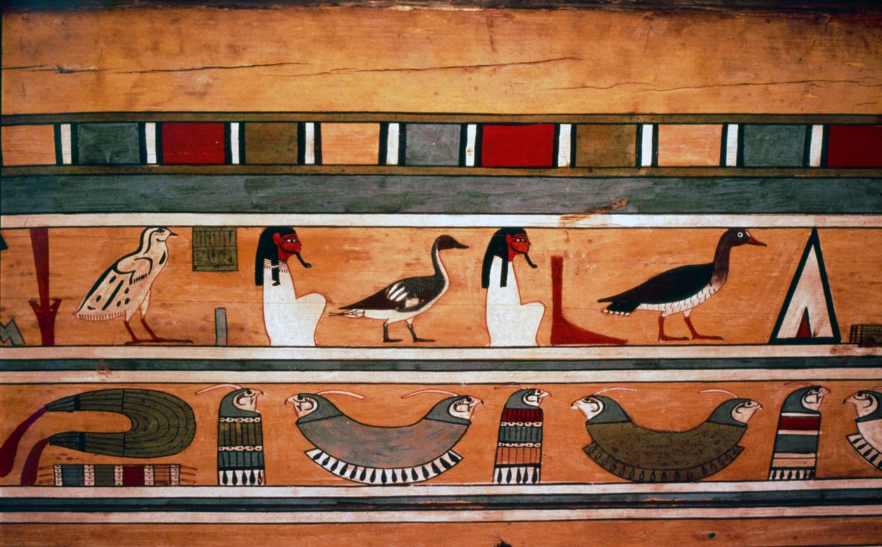Egyptiläiset hieroglyfit taloudenhoitajan Senin ulkoarkun sisällä El Bershasta, Egyptistä, 2000 eaa. tekijältä Unbekannt