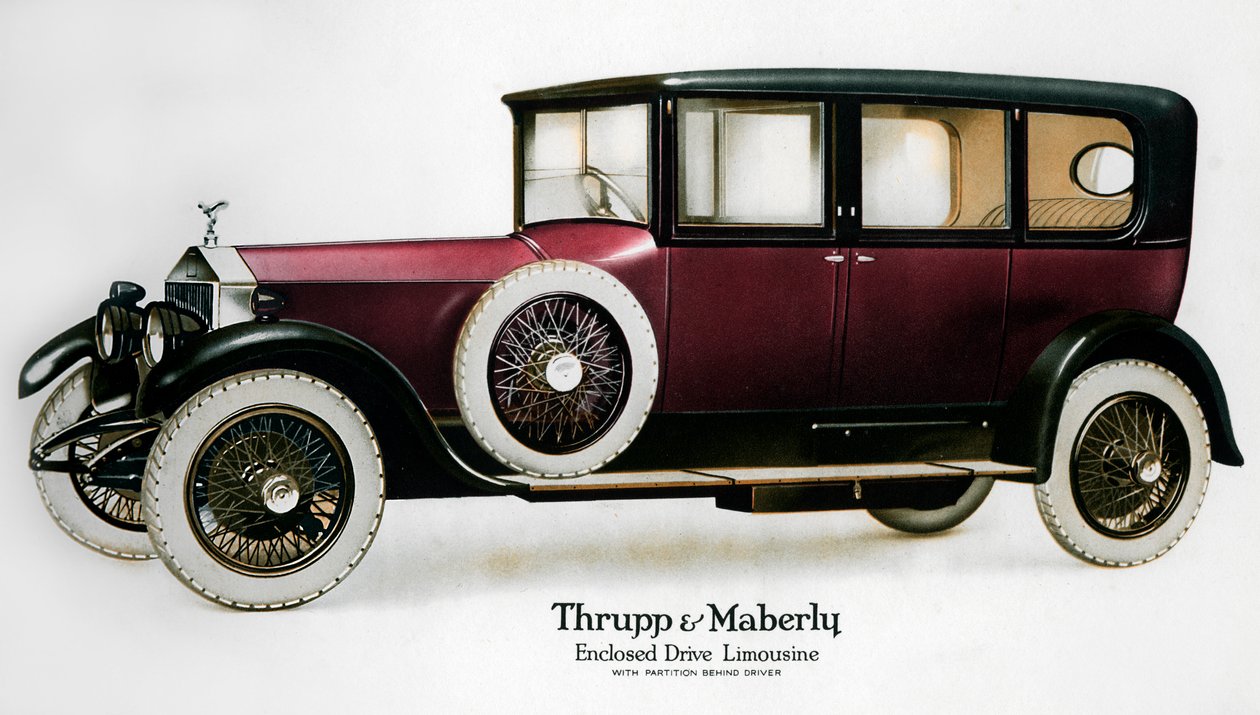 Suljettu Rolls-Royce-limusiini, jossa on väliseinä kuljettajan takana, c1910-1929 tekijältä Unbekannt