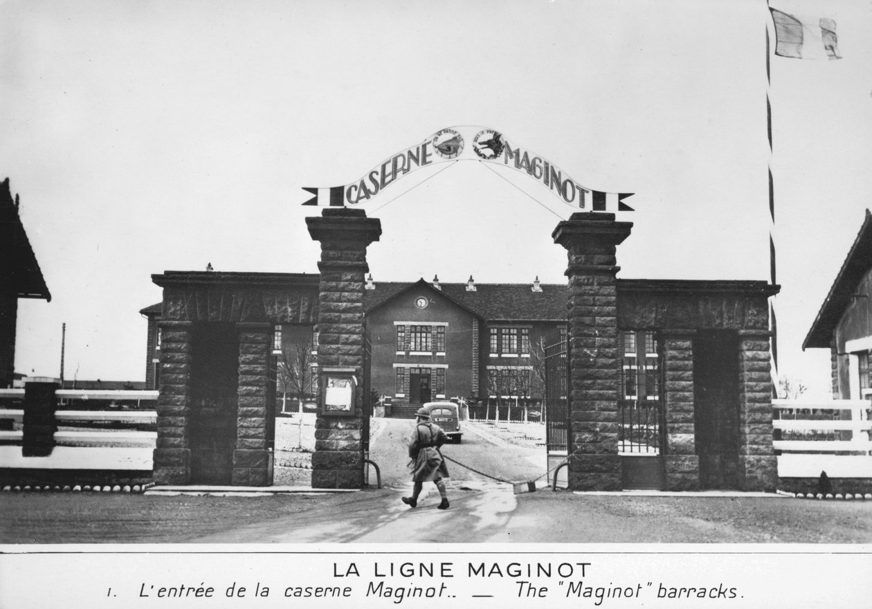 Sisäänkäynti Maginot-kasarmiin, Maginot-linja, Ranska, c1935-1940 tekijältä Unbekannt