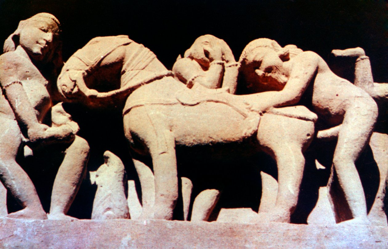 Eroottinen veistos, hindutemppeli, Khajuraho, Intia, 950 - 1050 tekijältä Unbekannt