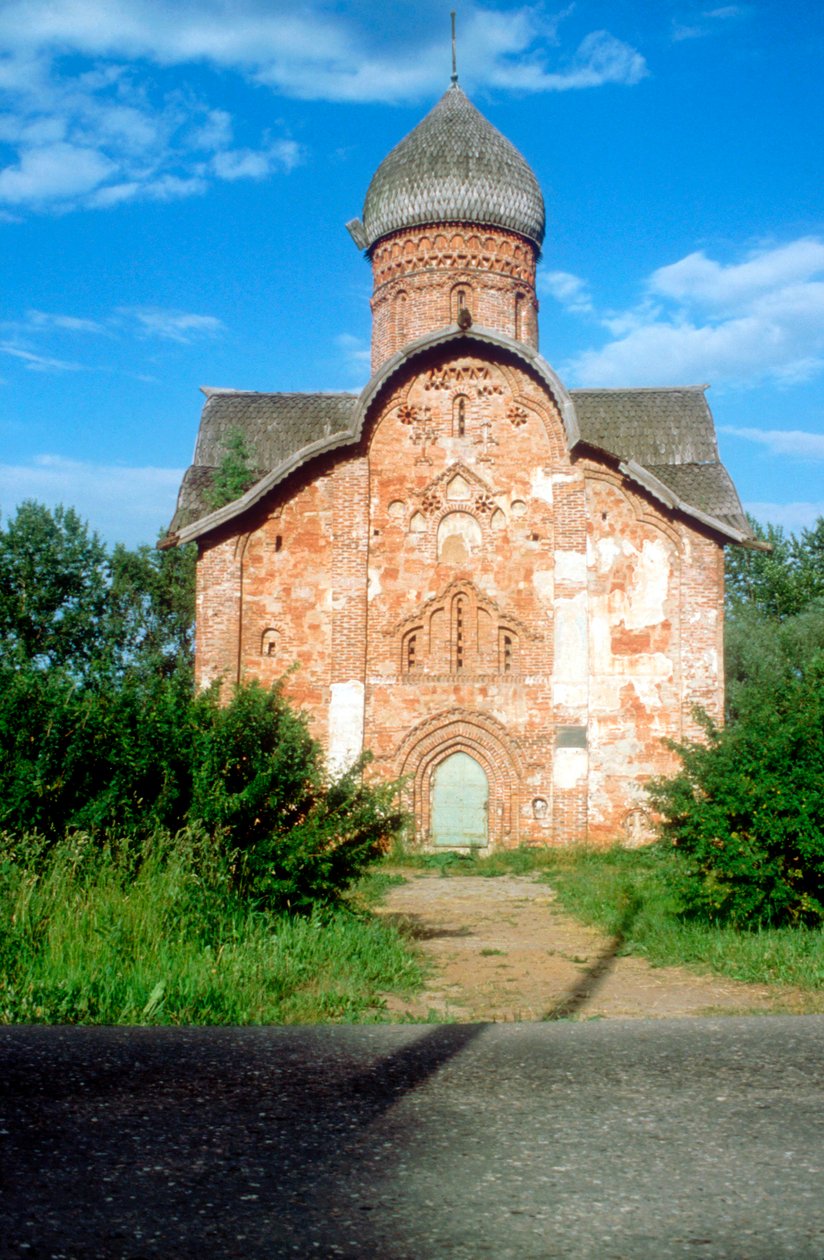 Kirkon ulkopuoli, Novgorod, Venäjä tekijältä Unbekannt