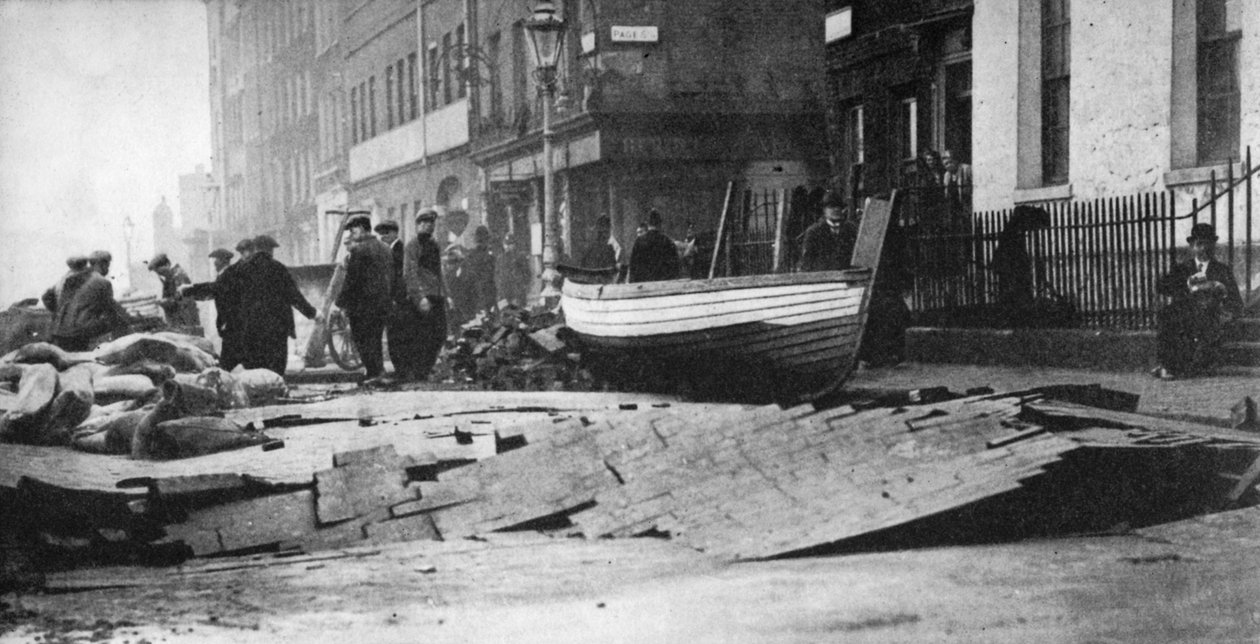 Tulvavahingot Victoria Embankmentissa Lontoossa, 1928 1936 tekijältä Unbekannt