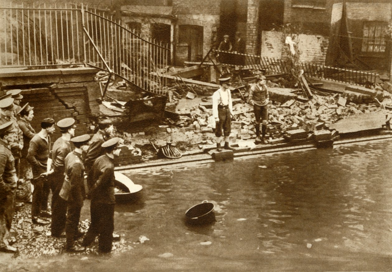 Tulvat Lontoossa, 1928, 1935. tekijältä Unbekannt
