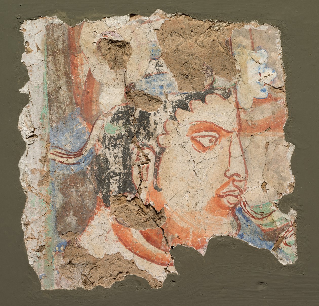 Fragmentti, jossa on Bodhisattvan pää, n. 600-650. tekijältä Unbekannt