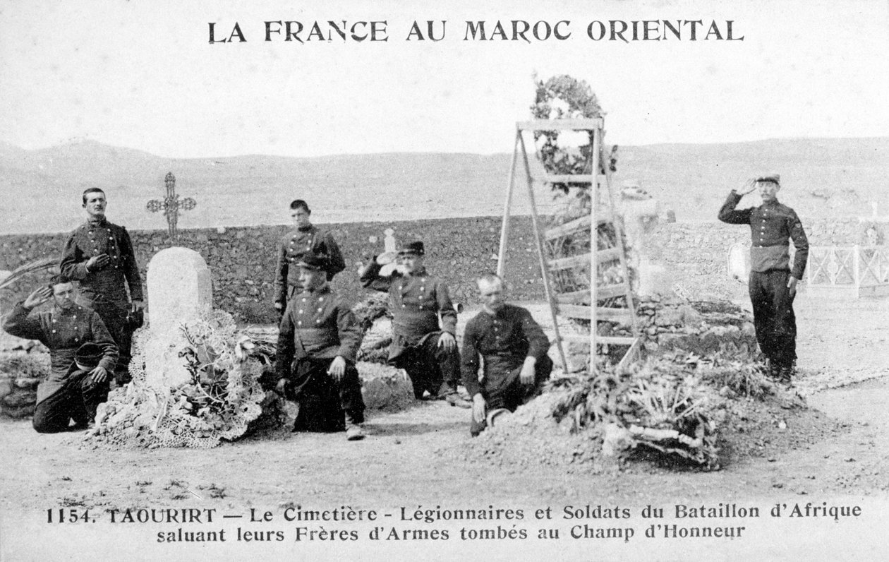 Ranskan muukalaislegioonan hautausmaa, Taourirt, Algeria, 1900-luku tekijältä Unbekannt