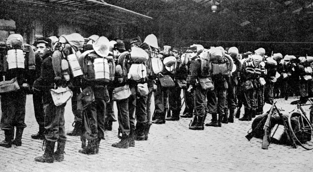 Ranskalaiset sotilaat rautatieasemalla, Pariisi, ensimmäinen maailmansota, 1914 tekijältä Unbekannt